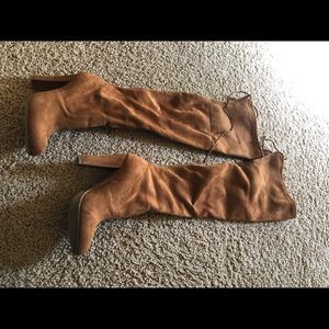 Camel over the knee boots